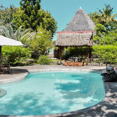African Hut Tiny Cottage Diani Beach Exterior photo