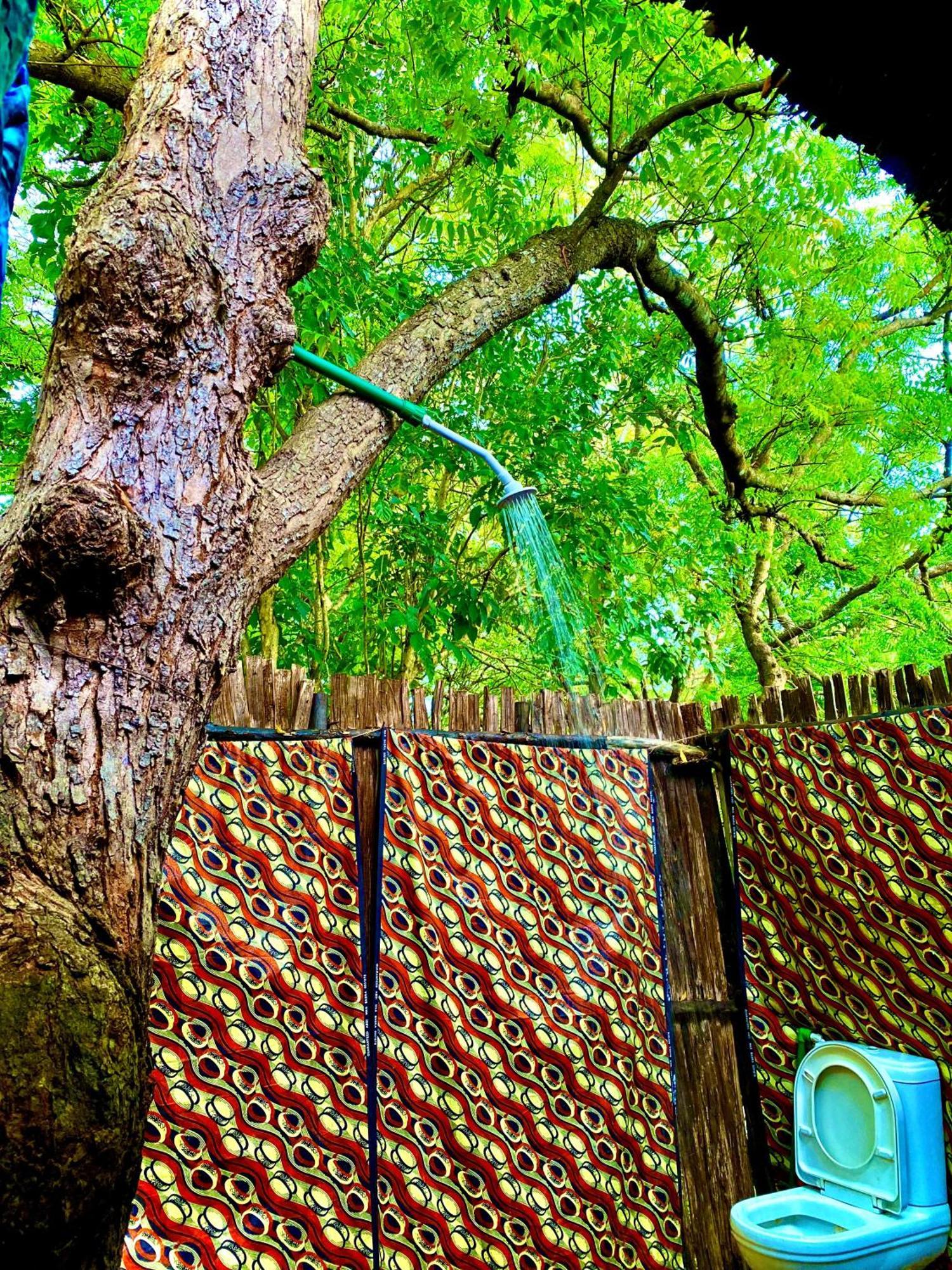 African Hut Tiny Cottage Diani Beach Exterior photo